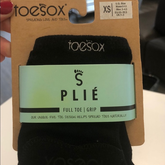 **2 FOR $30** Toesox Plié Barre sticky socks - Picture 5 of 6